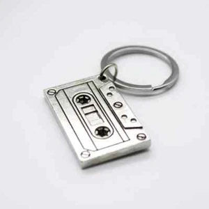 Vintage Retro 80's Cassette Tape 23x12mm Silver Pendant Keychain Gift Key Chain - Picture 1 of 5
