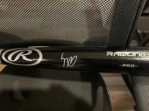 Luis Robert Autographed Rawlings Black Baseball Bat - BAS COA - Picture 1 of 2