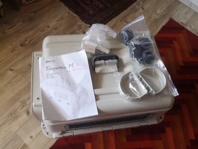HUNDETRANSPORTBOX VON ANIone M mit ROLLEN - Bild 1 von 4
