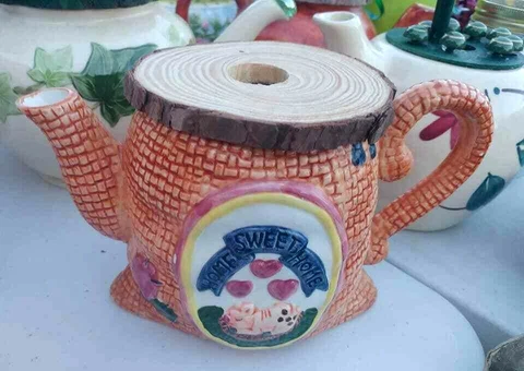 Rustic Handmade ceramic birdhouse teapot -- home sweet home Cover