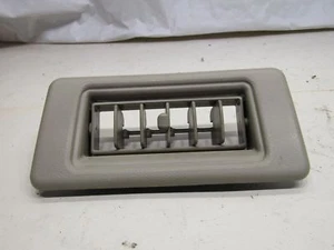 Mitsubishi Delica L400 94- 2.8 interior ceiling roof air vent - Picture 1 of 3