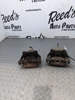  97-03 BMW 540i Rear Calipers RH LH OEM 1172739 - Image 1 of 4