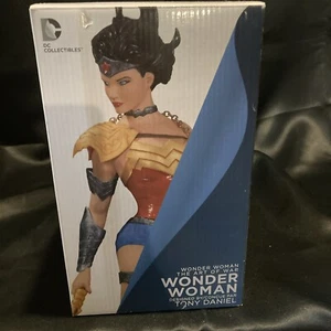 DC Collectibles Wonder Woman The Art Of War Statute By Tony Daniel - Picture 1 of 6