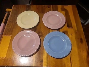4 Vintage VERNON KILNS AUTHENTIC NATIVE CALIFORNIA POTTERY 6.5" Bread Plates - Picture 1 of 5