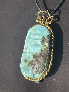 Vintage Art Deco Egyptain Faience Ceramic Scarab Beetle Chunky Bead Pendant - Picture 1 of 10