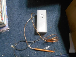 White-Rodgers 1609-101 Grey Refrigeration Temperature Control - Picture 1 of 6