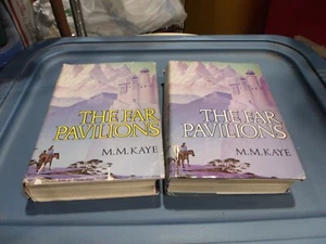 THE FAR PAVILLIONS VOLUME 1 &2 BY M.M. KAYE HARDCOVER BOOK - Picture 1 of 2