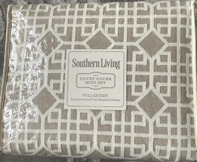 Funda nórdica Southern Living TownSend completa/queen con dos fundas estándar nueva Foto 1 de 4