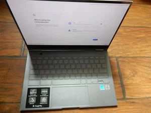 Samsung Galaxy Chromebook XE930QCA 13.3" i5-10210u 1.6GHz 8GB, 256GB 0619-96 - Zdjęcie 1 z 8