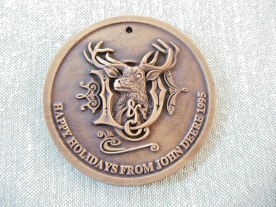 Adorno de peltre edición limitada vintage "Felices fiestas de John Deere 1995" - Nuevo en caja Foto 1 de 3