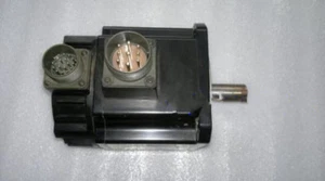 SERVO MOTOR DE AIRE ACONDICIONADO SANYO DENKI USADO P60B13150BXS00 ENVÍO RÁPIDO GRATUITO - Imagen 1 de 2