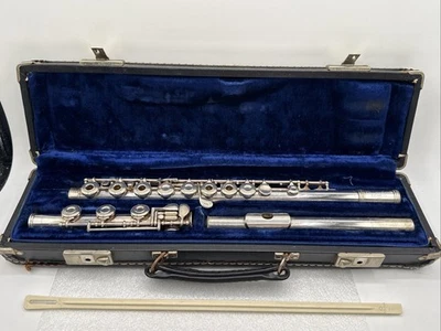 Flauta de orificio abierto de plata maciza Gemeinhardt M3s con estuche rígido probada Foto 1 de 4