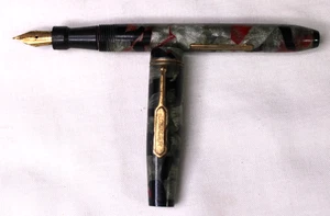 VINTAGE CAVALIER ART DECO MARBLE FOUNTAIN PEN - Imagen 1 de 3