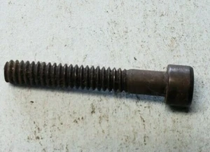 McCulloch Original REAR Handle Brace Bolt Screw 101563 NOS Vintage OEM Chainsaw - Picture 1 of 4