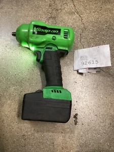 Snap-on 1/2" Drive Cordless Impact Wrench CT9010G 18 Volt 5 Ah - Green - Picture 1 of 5