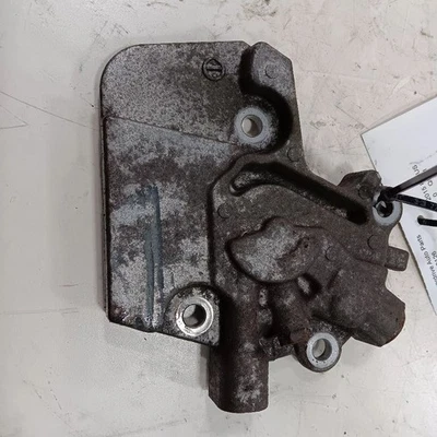 Placa de cubierta lateral de carcasa de transmisión Toyota Prius C 2017 2016 2015 2014 2013 Foto 1 de 4