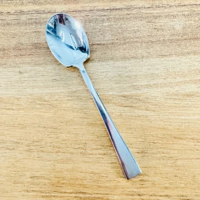 Cuchara Demitasse Mappin and Webb BOAC Airlines cubiertos de acero inoxidable de colección Foto 1 de 4