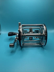 Penn No. 68 Super Long Beach Reel Stainless Spool Nice - Picture 1 of 6