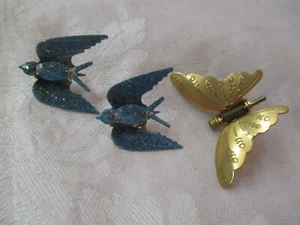 Vintage Japan 4 gold white blue tone Hair Barrette Swallows & Butterfly - Picture 1 of 4