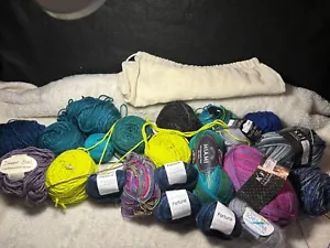 Nice lot of Mix Yarn Includes Fortuna Schulana KFI Malabrigo Bliss ++ - Picture 1 of 6