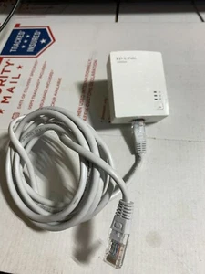TP-LINK TL-PA2010 AV200 200MBPS NANO POWERLINE ADAPTER. - Picture 1 of 6