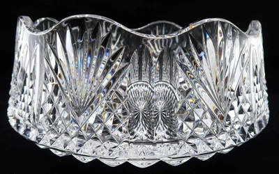Cristal Waterford, corte de ventilador firmado y borde festoneado, tazón para servir DEMO, 10 1/4" Foto 1 de 4