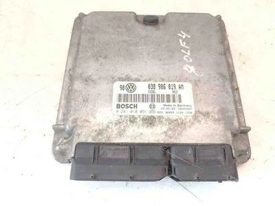 VW GOLF IV Variant 1J5 Engine Control Unit 038906019AM 1.90 Diesel 30434288 - Immagine 1 di 4