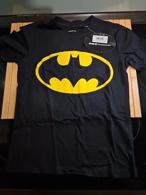 batman t-shirt Neu Mit Etiket  5-6 Jahre - Bild 1 von 4