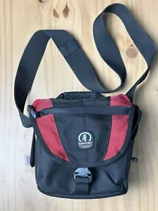 Tamrac Camera Carry/Shoulder Bag (5531, Red & Black) - Picture 1 of 9