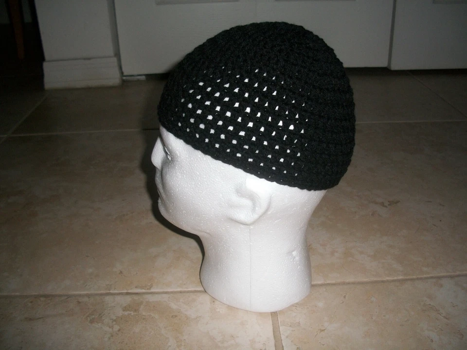 Adulto Hecho a Mano Crochet Musulmán NEGRO Koofi Kufi Oración Gorra Sombrero Islam Gorro Topi Foto 1 de 4
