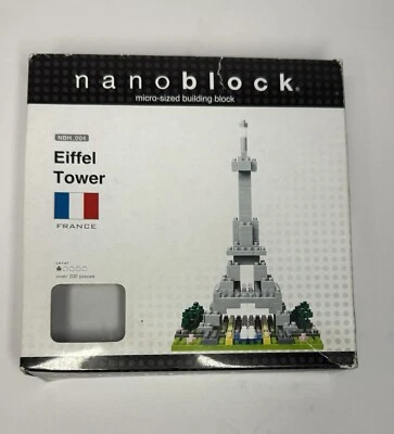 NANO BLOCK EIFFEL TOWER FRANCE NBH-004 OVER 200 PIECES - Image 1 of 2