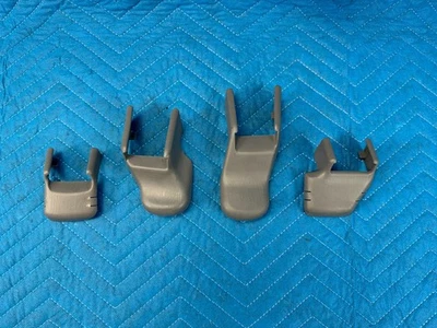 Juego de 4 cubiertas de oruga de asiento de pasajero delantero gris: LF10 1998-2002 fabricante de equipos originales Lexus LX470 Foto 1 de 4