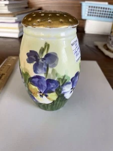 Coctelera de azúcar bulbosa púrpura y amarilla... Plumero... ¿Soporte para alfiler?  Firmado - Imagen 1 de 10