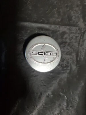 Tapa central de rueda Scion TC XB XD OEM 05 06 07 08 09 10 11 diámetro 2 1/4 pulgadas Foto 1 de 4