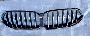 BMW 8ER G15 G16 G14 ORIGINAL KÜHLERGRILL NIEREN Schwarz  WIE NEU GLANZ CHROM  - Bild 1 von 3