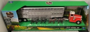 New Ray Peterbilt Model 380 Semi with Livestock Trailer and Cattle 1/43 NIB - Picture 1 of 4