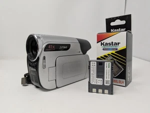 Canon ZR960 Mini videocamera DV 41x zoom avanzato/2000x zoom digitale  - Foto 1 di 10