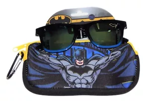 Juego de gafas de sol y fundas blandas BATMAN CRUSADER CON CAPA DE BATMAN CRUZADA para niños 100 % resistentes a la rotura UV - Imagen 1 de 7