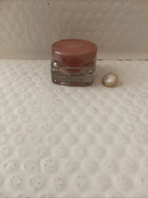 Loreal Paris Studio Secrets Magic Smooth Soufflé Blush #846 Plume - Image 1 of 2