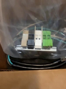 New Crestron CSA-PWS-TBLOCK-2 - Picture 1 of 4
