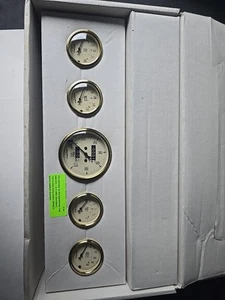 Dash Gages Chevy Complete - Picture 1 of 3