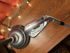 Srixon ZX5 7 Iron Demo/Fitting RH STD w/ KBS C-Taper 110g Stiff - Picture 1 of 5