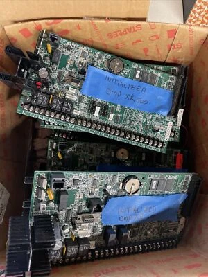 Панель управления сигнализацией печатной платы цифрового мониторинга DMP XR500 - Изображение 1 из 2