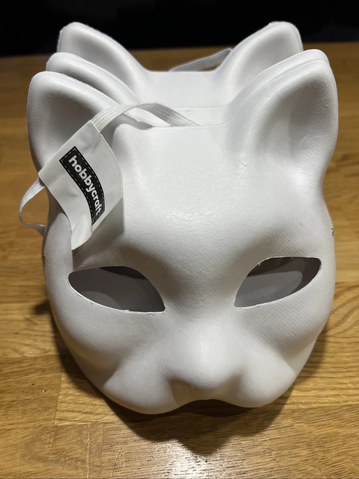 10 X Hobbycraft Cat Paper Blank White Masks New With Tags - Image 1 of 4