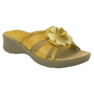 Wear Ever Womens Sz 7.5 Slip On Comfort Sandals Liv Open Toe Wedge Yellow Flower - Picture 1 of 1
