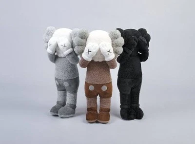 KAWS Peluche COMPAÑERO VACACIONES HONG KONG Limited 212/2000 VIP CONJUNTO DE 3 NGV NUEVO  Foto 1 de 4