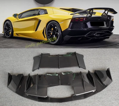 Divisor difusor labial parachoques trasero de fibra de carbono apto para Lamborghini Aventador DMC Foto 1 de 4