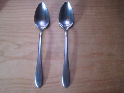 2 cucharas de sopa/colocar ovaladas Silhouette de acero inoxidable Japón SST4 satinadas de 7 1/2" Foto 1 de 4