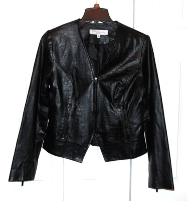 Chaqueta de moto de cuero negra colección Pamela McCoy para mujer talla pequeña cremallera completa usada en excelente estado Foto 1 de 4