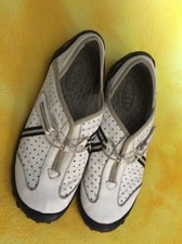 clarks tequini white